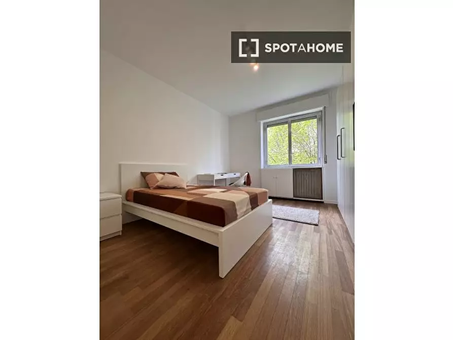 Immagine 8 di Camera condivisa in affitto  in Pecorini a Milano