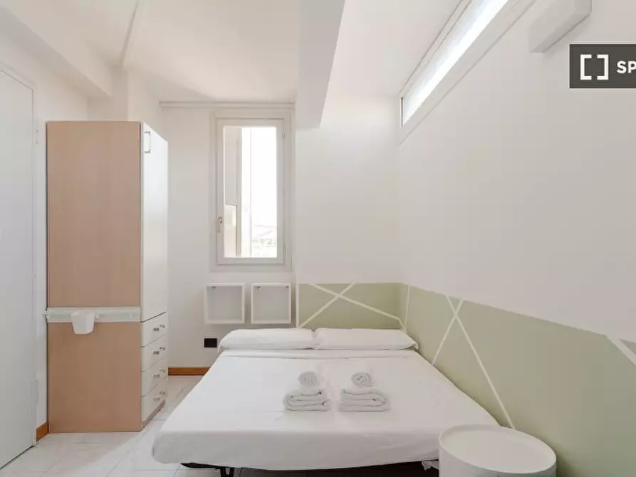 Immagine 7 di Ufficio in affitto  in Corso Magenta a Milano