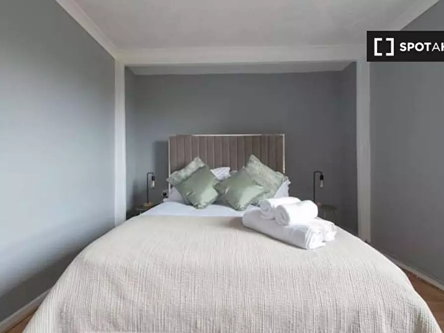 Immagine 15 di Appartamento in affitto  in Teviot St a Poplar