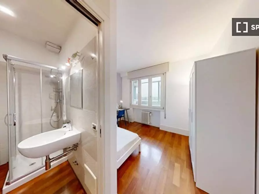 Immagine 1 di Camera condivisa in affitto  in VIA E. Degli Scrovegni a Padova