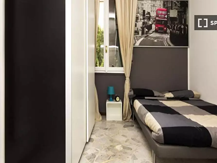 Immagine 5 di Camera condivisa in affitto  in Via Salvatore Barzilai a Milano