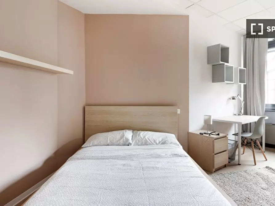 Immagine 2 di Camera condivisa in affitto  in Via Privata Deruta a Milano
