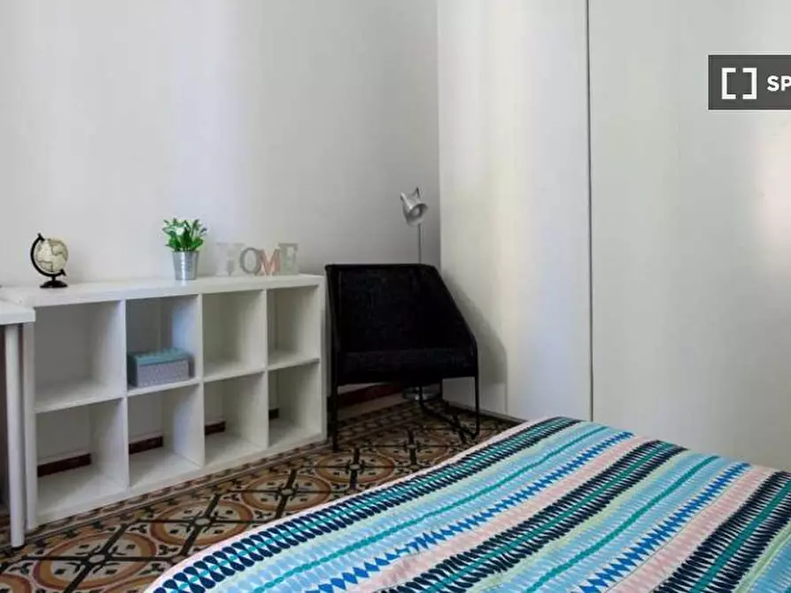 Immagine 17 di Camera condivisa in affitto  in Via Donato Creti a Bologna