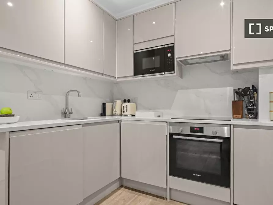 Immagine 5 di Appartamento in affitto  in Sussex Gardens a Paddington