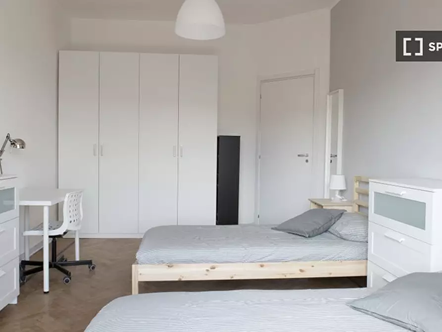 Immagine 2 di Camera condivisa in affitto  in Largo Giovan Battista Scalabrini a Milano