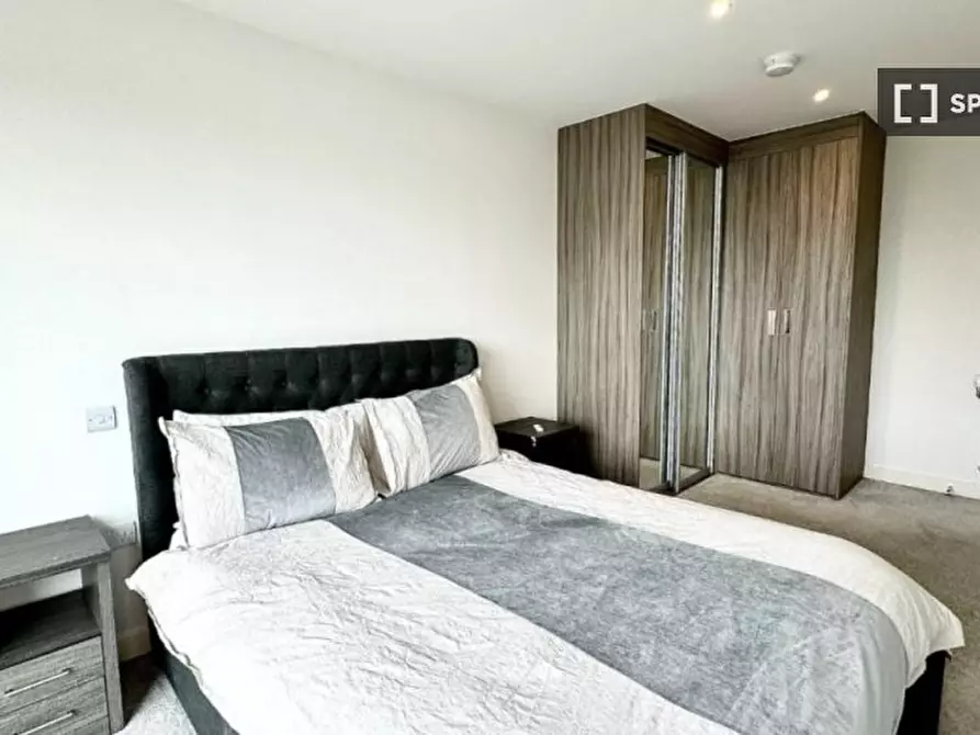 Immagine 10 di Appartamento in affitto  in Duke of Wellington Ave a Eltham
