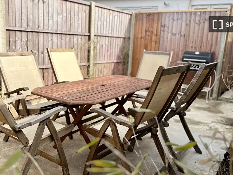 Immagine 16 di Appartamento in affitto  in Malden Way a Kingston Upon Thames