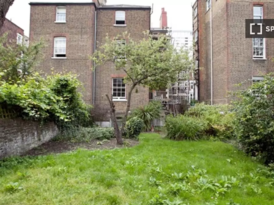Immagine 10 di Ufficio in affitto  in Saint Anns Villas  /FR a Kensington