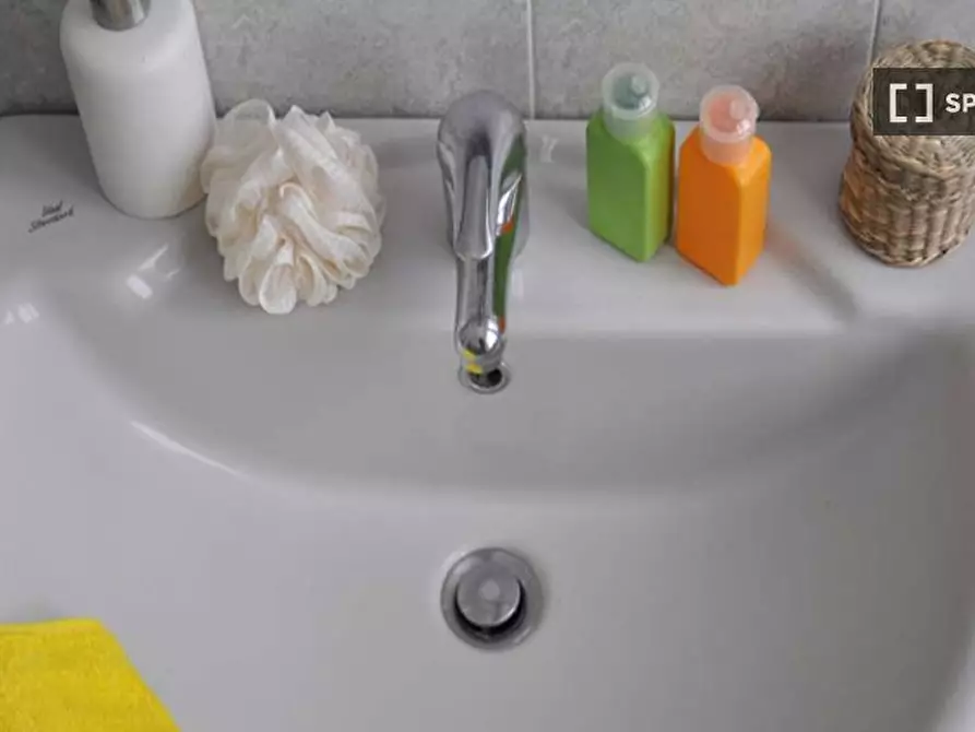 Immagine 13 di Camera condivisa in affitto  in Via Tortona a Milano