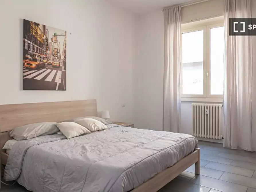 Immagine 1 di Camera condivisa in affitto  in Via Felice Casati a Milano