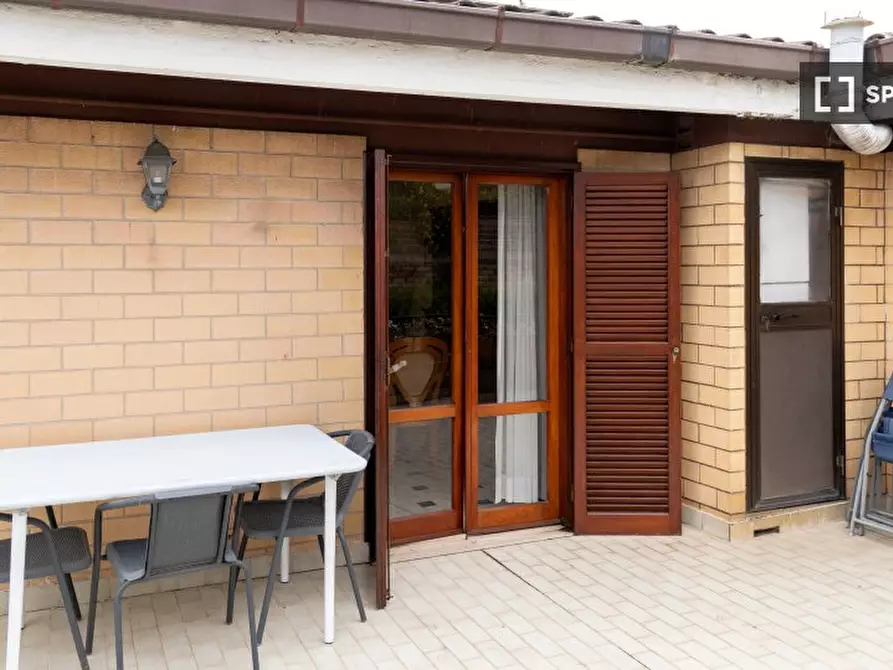 Immagine 8 di Appartamento in affitto  in Via Don Umberto Terenzi a Roma