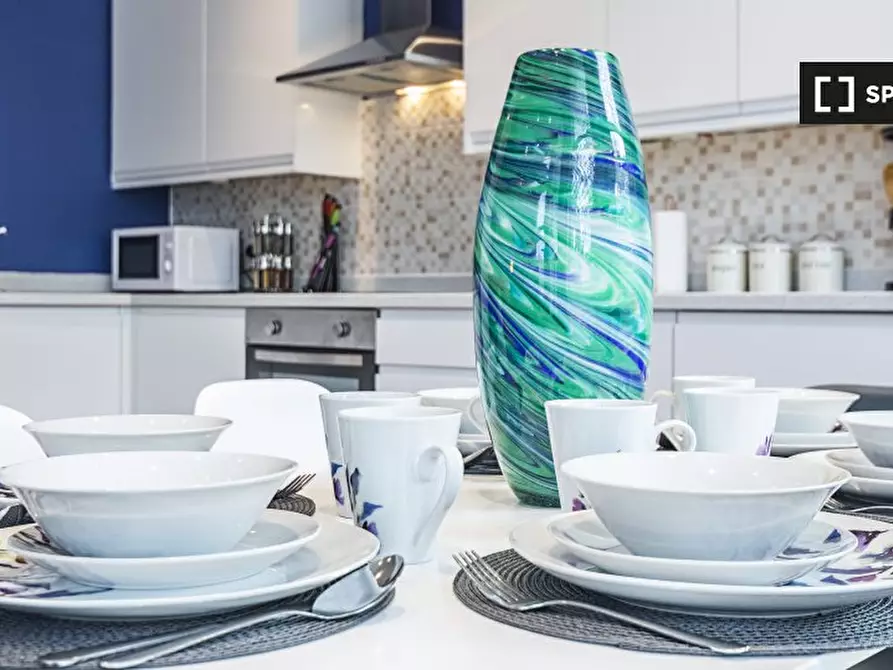 Immagine 10 di Appartamento in affitto  in Kilburn High Rd a Camden Town