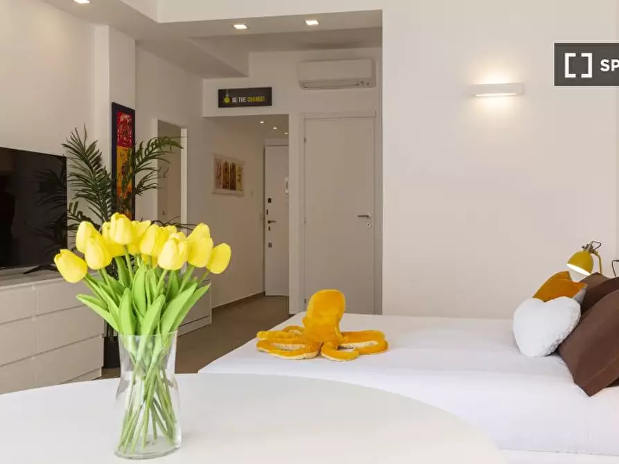 Immagine 18 di Appartamento in affitto  in Via dei Tulipani a Milano