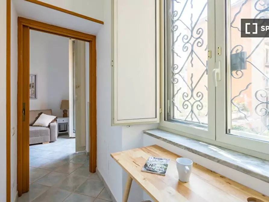 Immagine 16 di Appartamento in affitto  in Vico del Vasto a Chiaia a Napoli