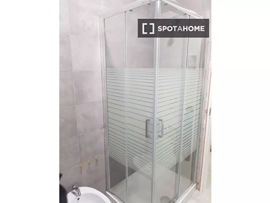 Immagine 5 di Appartamento in affitto  in Via Cangiani a Napoli