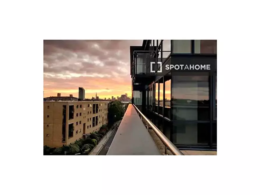 Immagine 10 di Camera condivisa in affitto  in Forge Square a Poplar