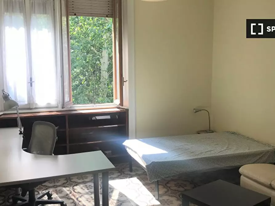 Immagine 2 di Camera condivisa in affitto  in Viale Umbria, 20135 Milano MI, Italy a Milano