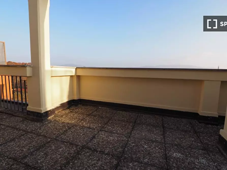 Immagine 15 di Camera condivisa in affitto  in Corso Svizzera a Torino