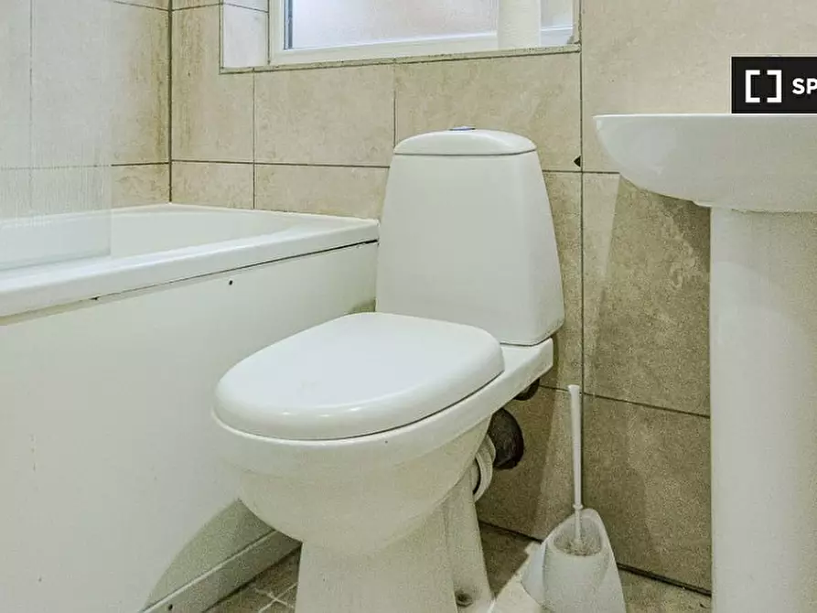 Immagine 7 di Camera condivisa in affitto  in Coldharbour Ln a Lambeth