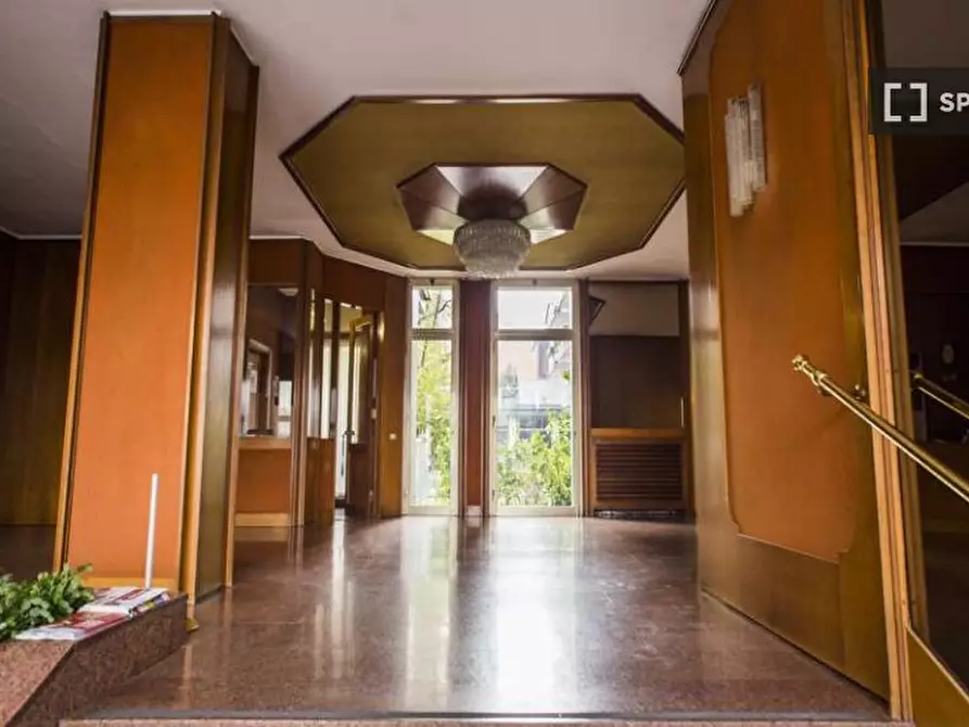 Immagine 11 di Camera condivisa in affitto  in Piazza Stuparich Milan a Milano