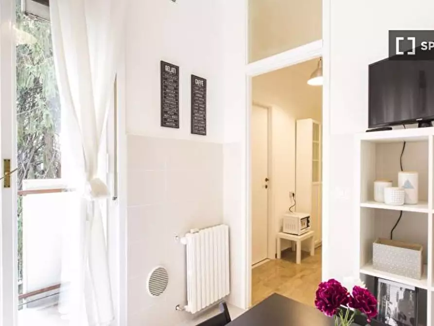 Immagine 9 di Camera condivisa in affitto  in Via Leone Tolstoi a Milano