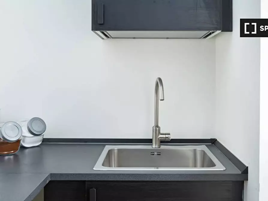 Immagine 15 di Appartamento in affitto  in Via di Campo Marzio a Roma