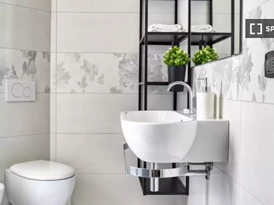 Immagine 2 di Appartamento in affitto  in Via Luigi Federico Menabrea a Milano