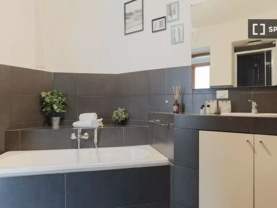 Immagine 13 di Appartamento in affitto  in Via Lazzaro Palazzi a Milano