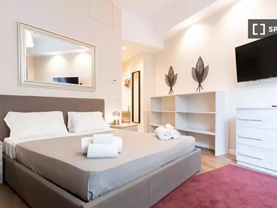 Immagine 3 di Appartamento in affitto  in Via Santa Maria Valle a Milano