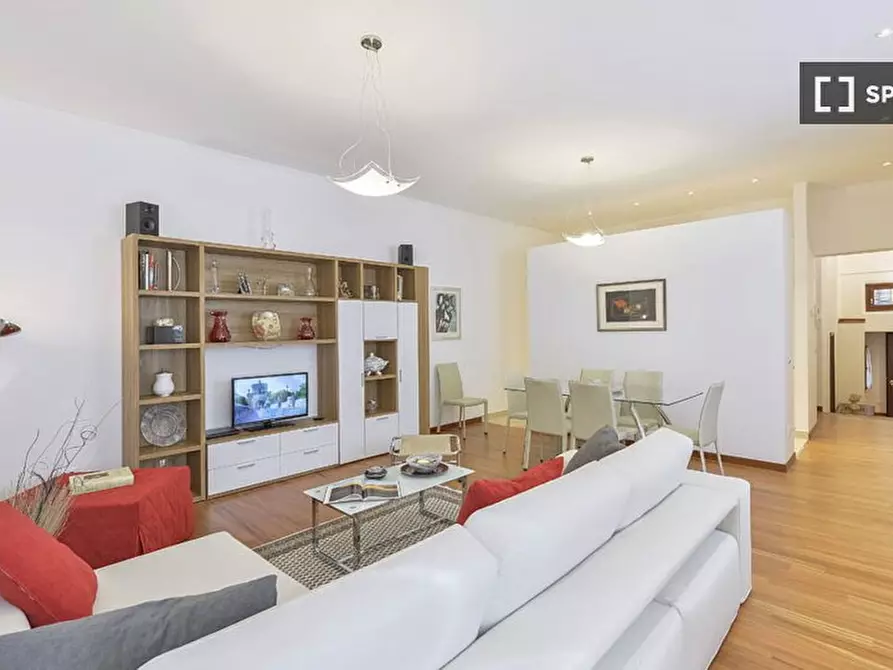 Immagine 3 di Appartamento in affitto  in Via dei Pandolfini a Firenze