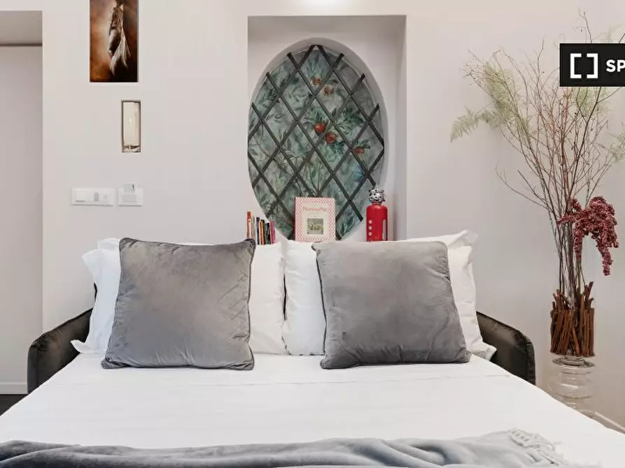 Immagine 11 di Appartamento in affitto  in Via delle Terme di Tito a Roma