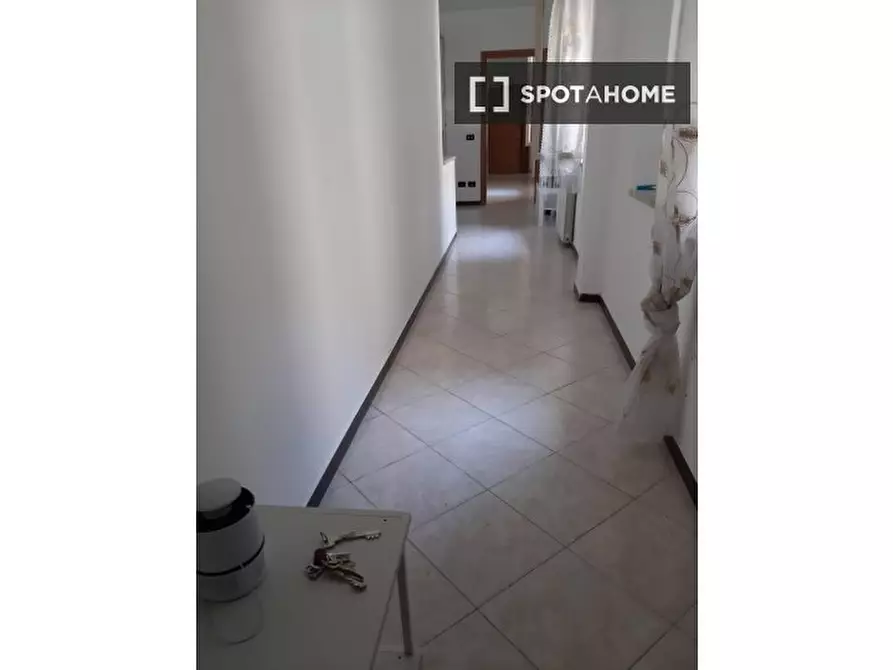 Immagine 11 di Appartamento in affitto  in Via Cassano a Napoli