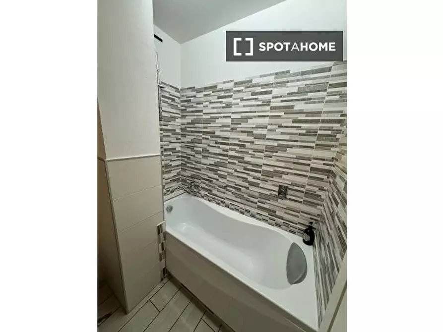 Immagine 16 di Ufficio in affitto  in Viale Belfiore a Firenze