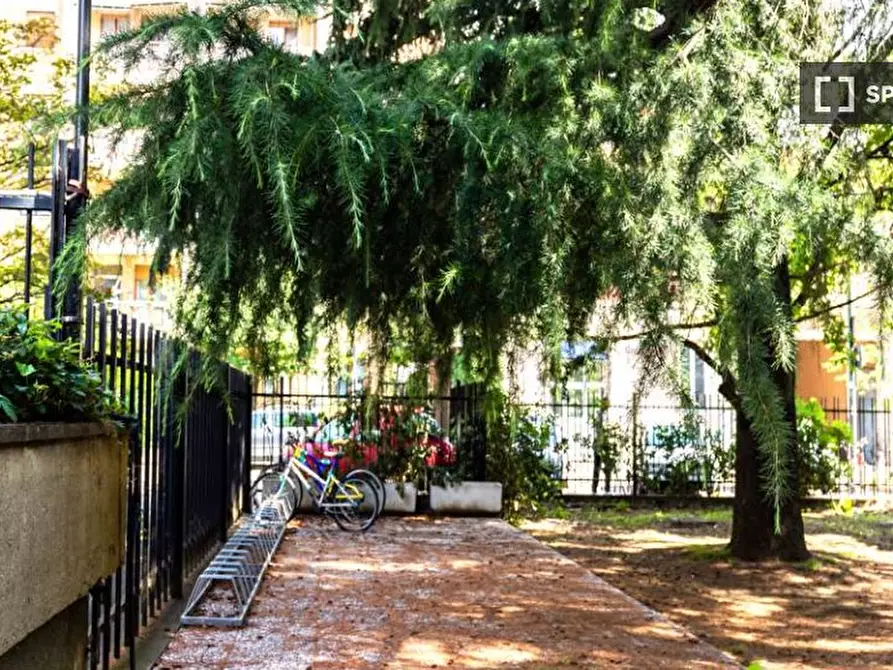 Immagine 19 di Camera condivisa in affitto  in Via Francesco De Sanctis a Milano