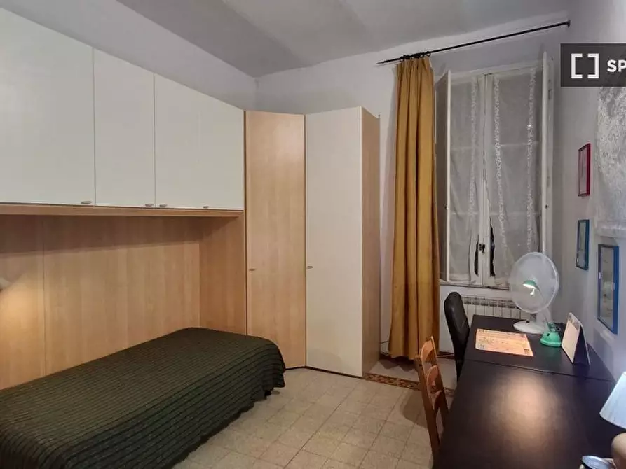 Immagine 1 di Camera condivisa in affitto  in Via Nomentana, 00198 Roma RM, Italy a Roma