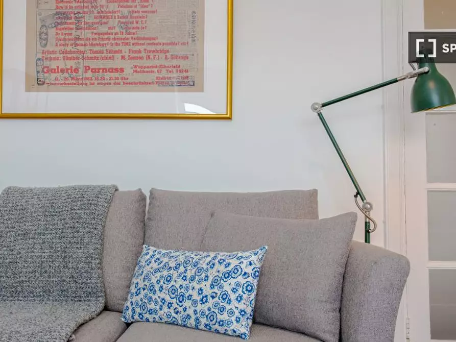 Immagine 11 di Appartamento in affitto  in Hatherley Grove a Paddington