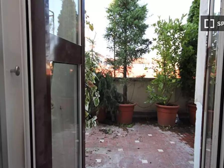 Immagine 19 di Camera condivisa in affitto  in Via Volterra a Milano