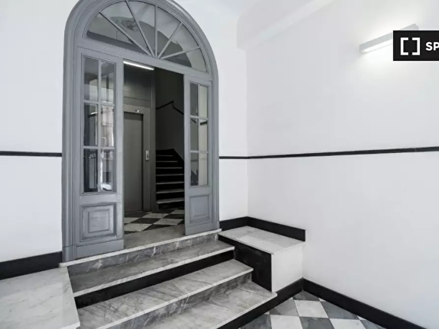 Immagine 16 di Camera condivisa in affitto  in Via Venezia a Genova