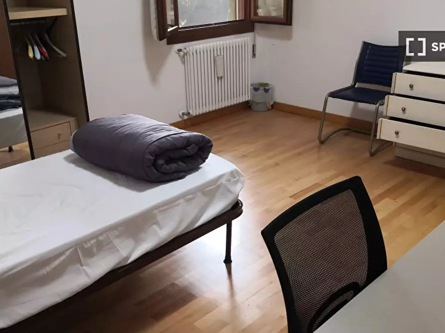 Immagine 3 di Camera condivisa in affitto  in Via Vecchia a Padova