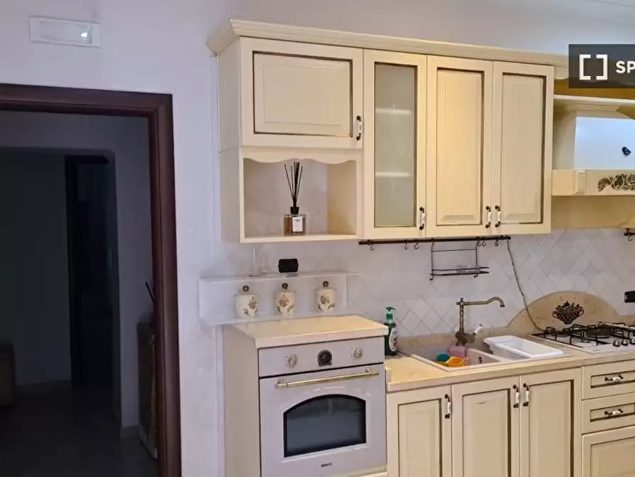 Immagine 8 di Camera condivisa in affitto  in Via Luigi Settembrini a Napoli