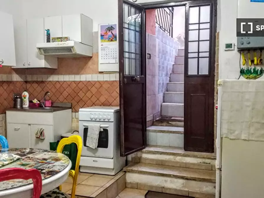 Immagine 4 di Camera condivisa in affitto  in Via Giacomo da Gozo a Roma