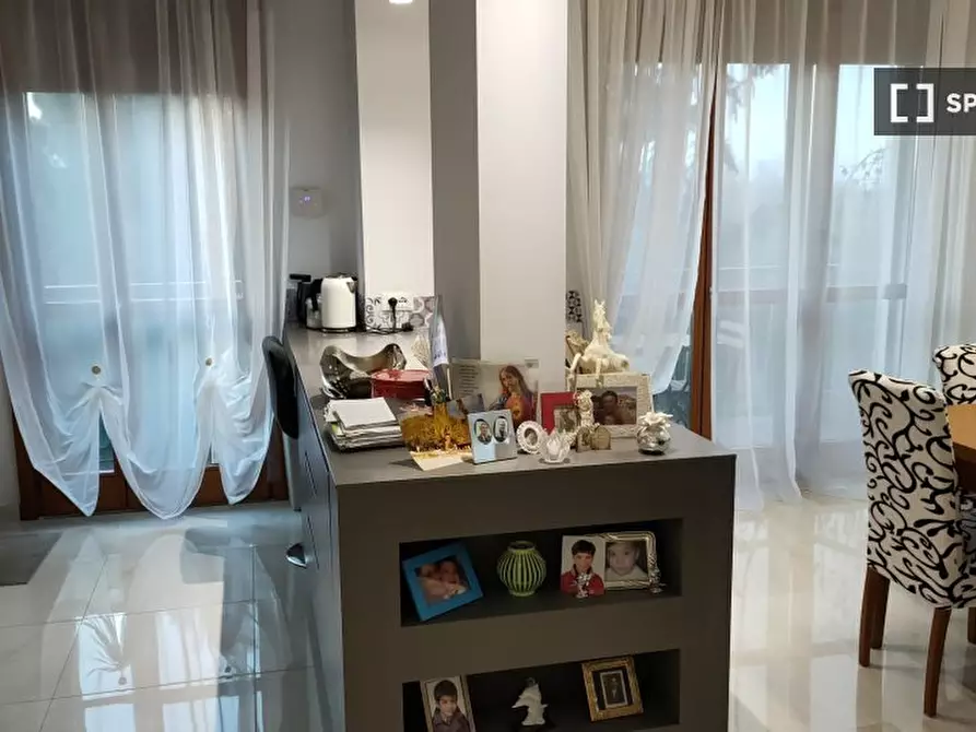 Immagine 4 di Camera condivisa in affitto  in Via Costantino Baroni a Milano