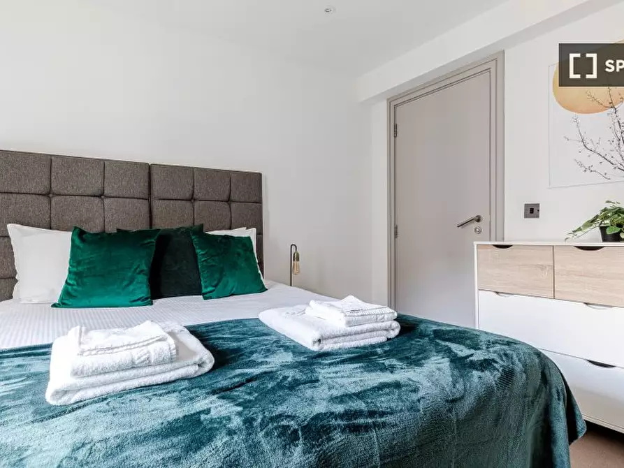 Immagine 4 di Appartamento in affitto  in Apartment a Kensington