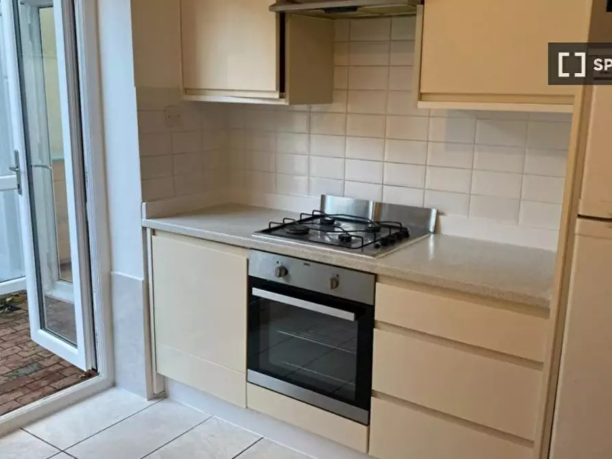 Immagine 9 di Appartamento in affitto  in Carlton Rd a Crayford