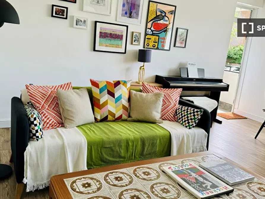 Immagine 5 di Appartamento in affitto  in Selden Rd a Camberwell