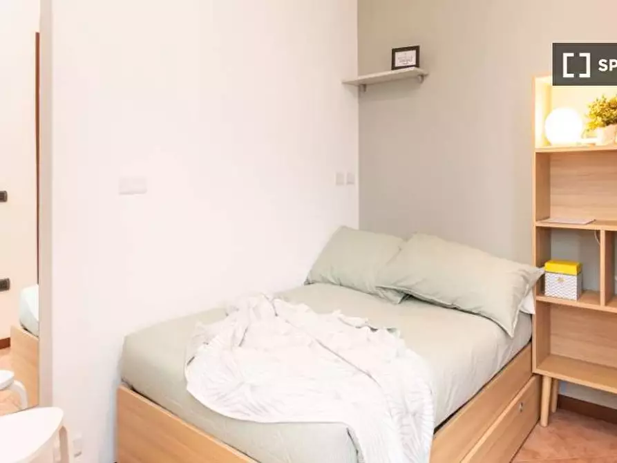 Immagine 6 di Camera condivisa in affitto  in Via Spadolini a Milano