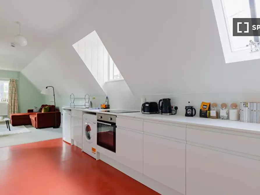 Immagine 15 di Appartamento in affitto  in flat a Poplar