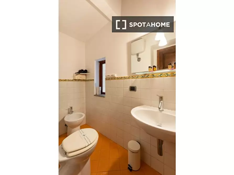 Immagine 9 di Ufficio in affitto  in Via del Corso a Firenze