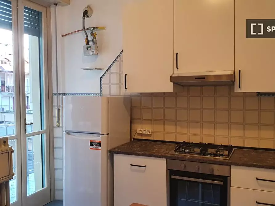 Immagine 12 di Camera condivisa in affitto  in Via Susa a Torino