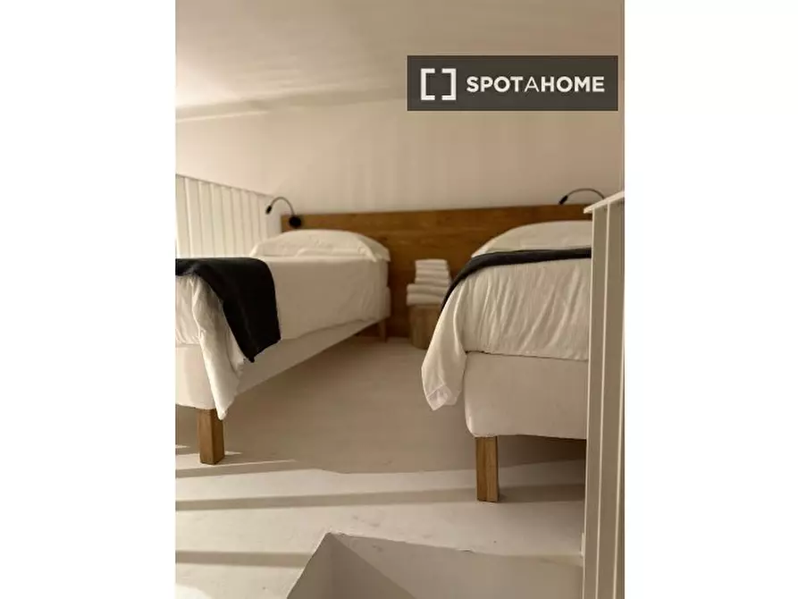 Immagine 14 di Ufficio in affitto  in Via di S. Niccolò a Firenze